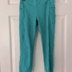 Active Teal Capris